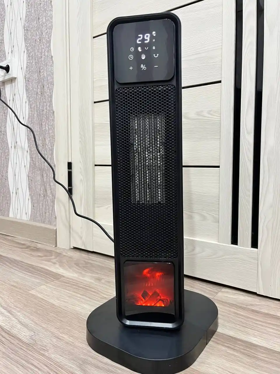 Обогреватель, тепловентилятор с камином Warm AIR , 15-45°C , таймер, автоповорот, 2200 Вт