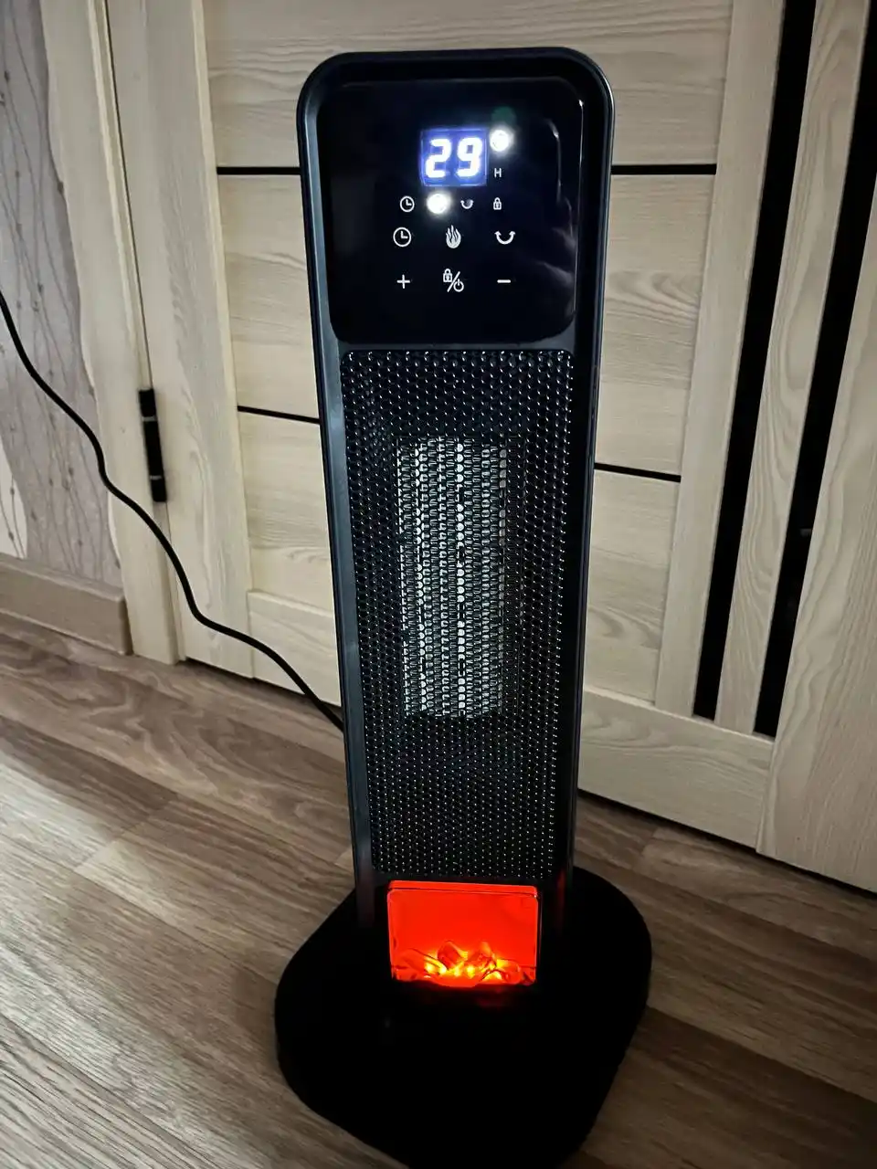 Обогреватель, тепловентилятор с камином Warm AIR , 15-45°C , таймер, автоповорот, 2200 Вт