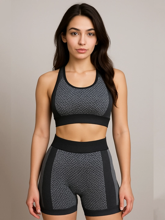 Ayollar sport komplekti, top va shortlar fitnes va yoga uchun, nafas oluvchi mato