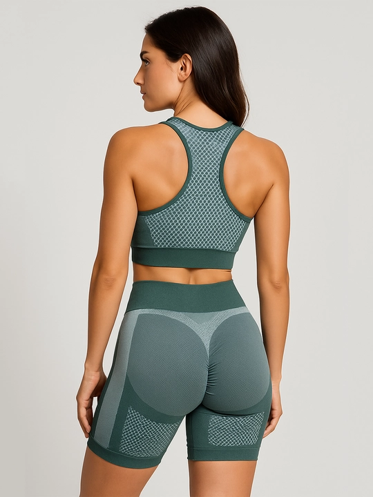 Ayollar sport komplekti, top va shortlar fitnes va yoga uchun, nafas oluvchi mato