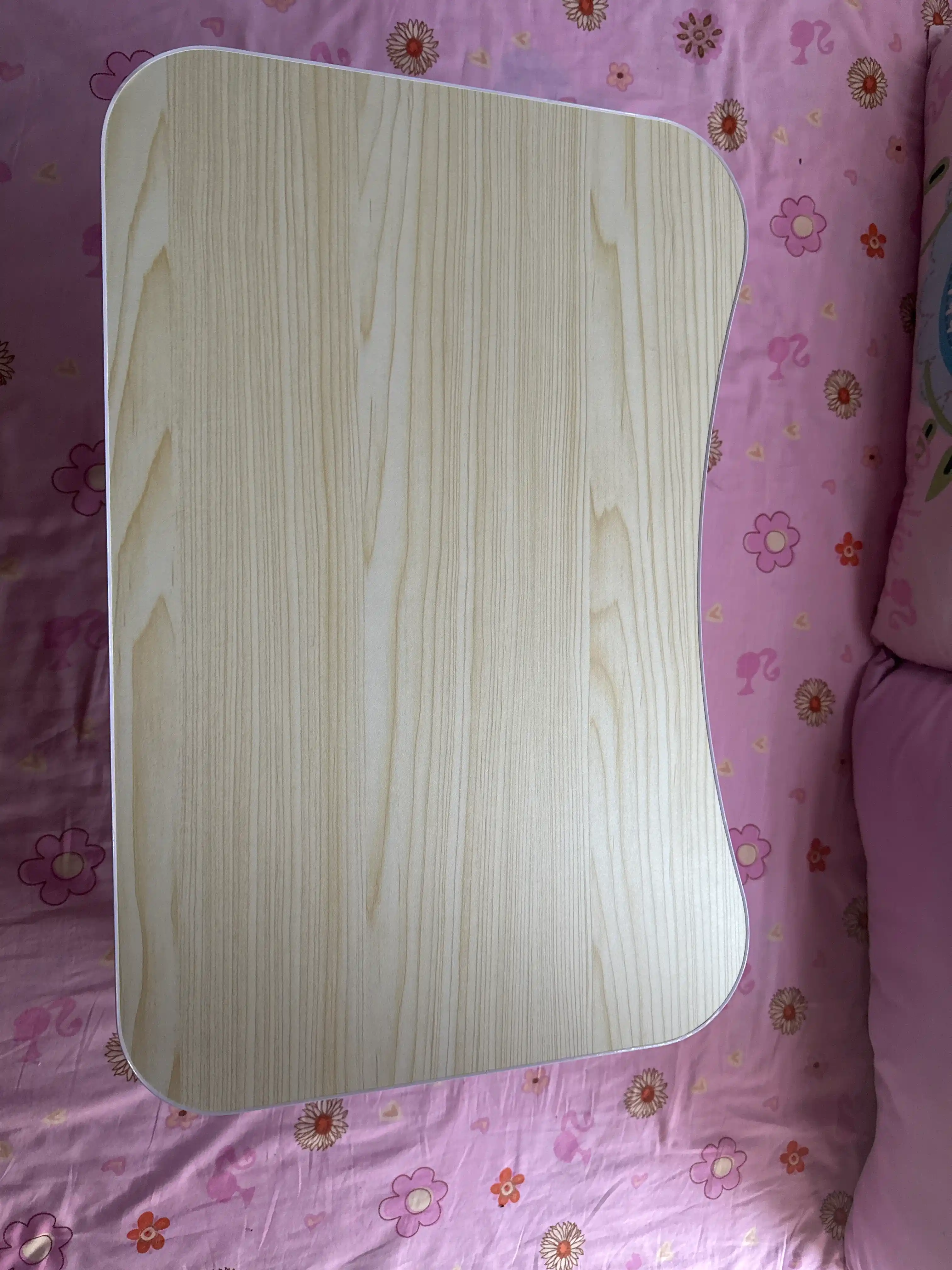 Yeg'iladigan stol, mini stol, razmer 60 * 40 * 2.8 sm