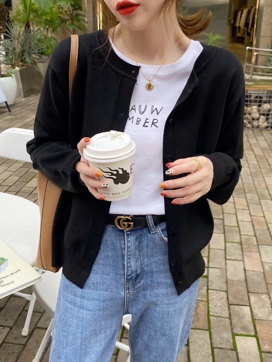 Ayollar kardigani, bahorgi, kuzgi, qishki, tugmali ayollar kiyimi
