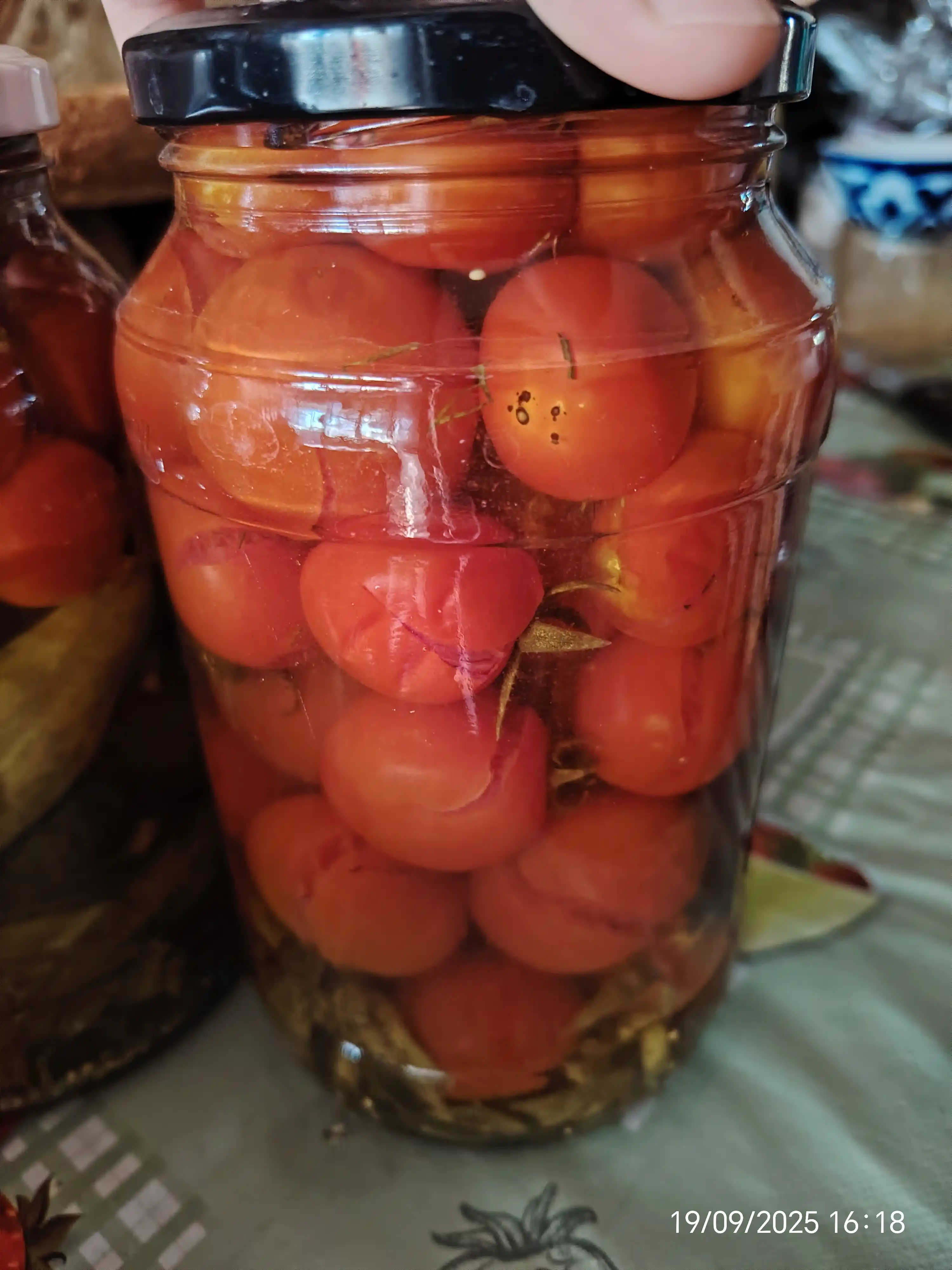 Томаты Черри, маринованные, стеклобанки по 1 л