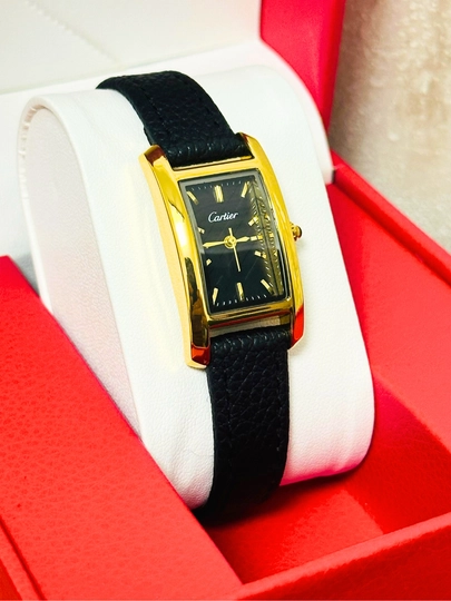 Cartier Женские наручные часы, кварцевый механизм, с эко-кожа ремешком — STATUSS-4-ЧЕРН