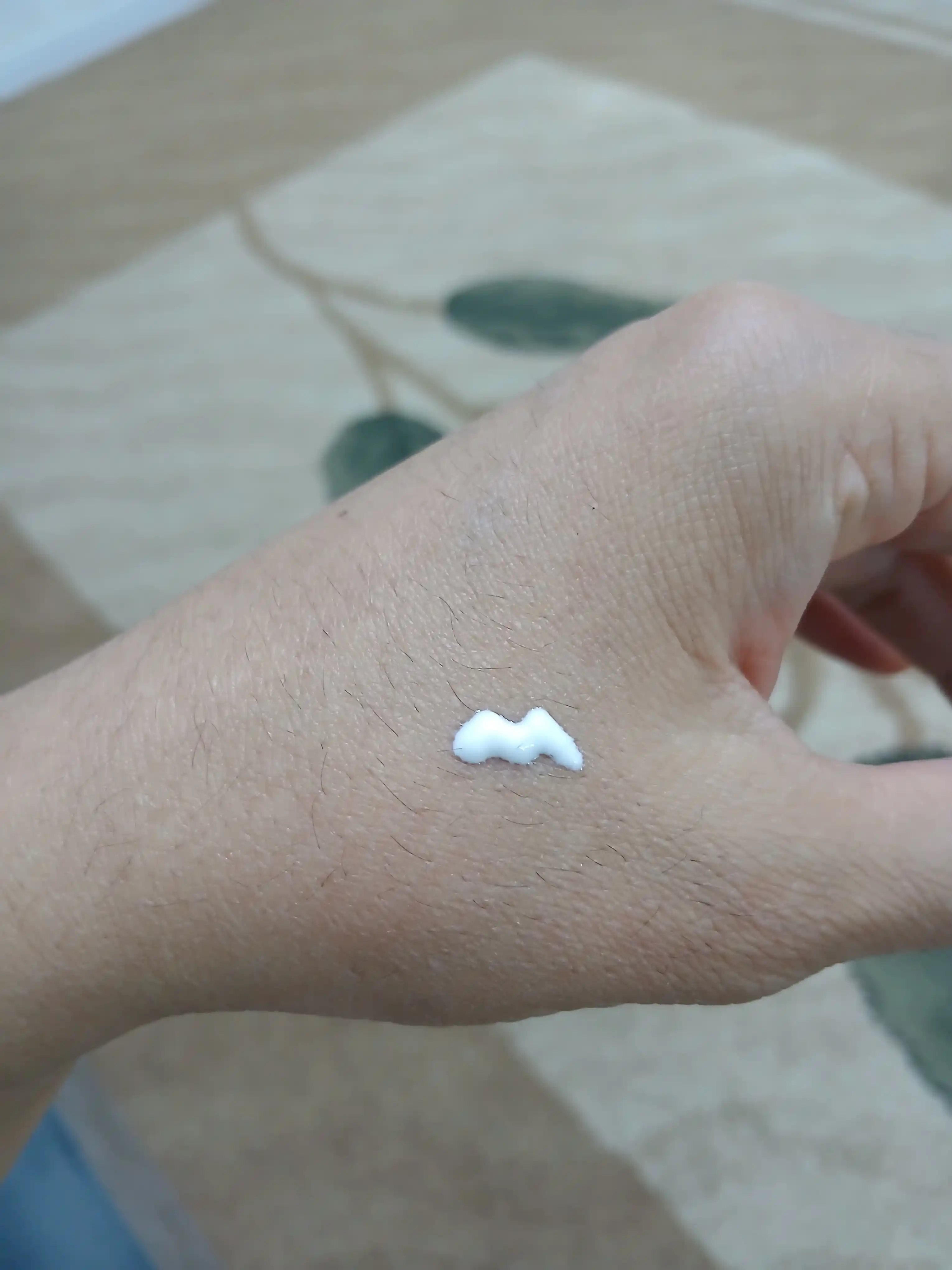 Tinchlantiruvchi ko'p regenerativ balzam LA ROCHE-POSAY CICAPLAST B5+, 15 ml