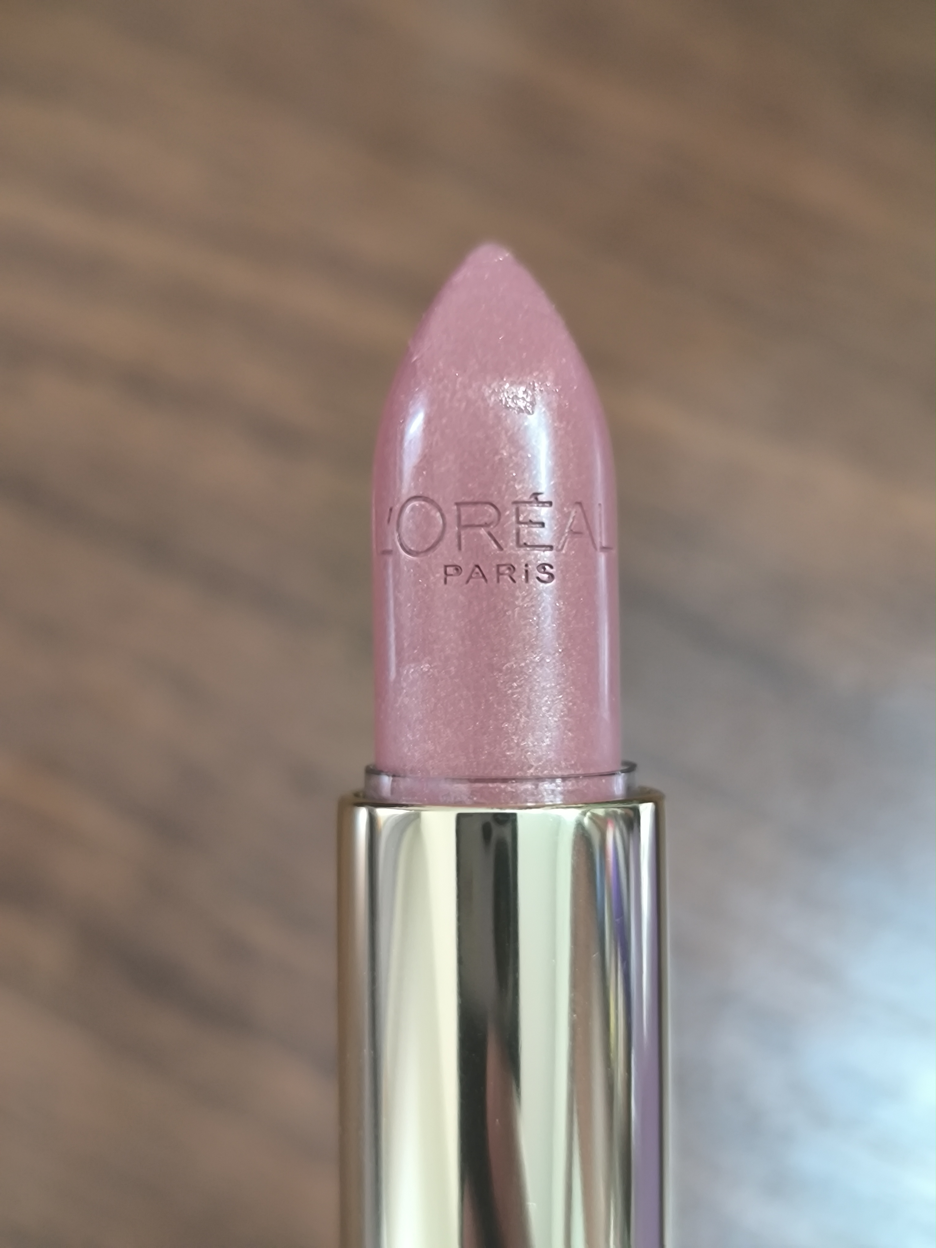 Помада для губ L'Oreal Paris Color Riche, оттенок 232 Нежный кашемир
