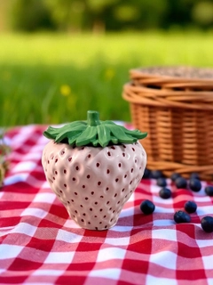 Розовый