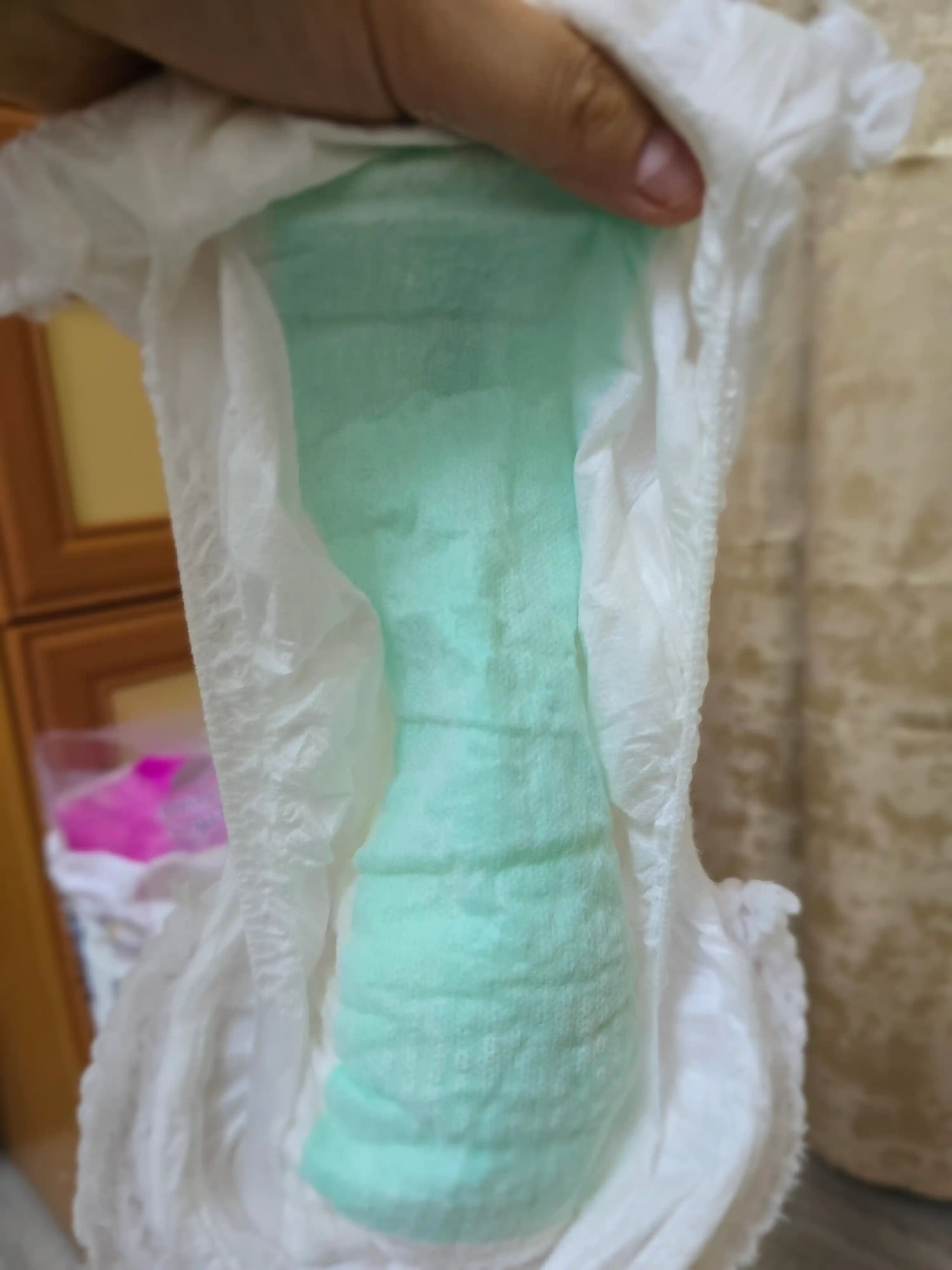 Dielux taglik-trusiklar, 5-o‘lcham (10–17 kg), 62 dona