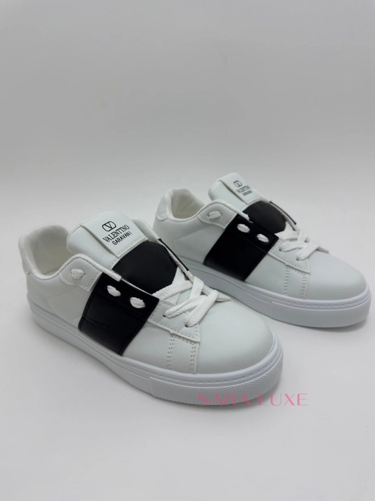 Кроссовки в стиле VALENTINO GARAVANI