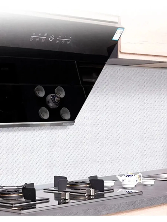 Mebel va devorlar uchun o'z-o'zidan yopishqoq plyonka, alyuminiy folga 60x200 sm