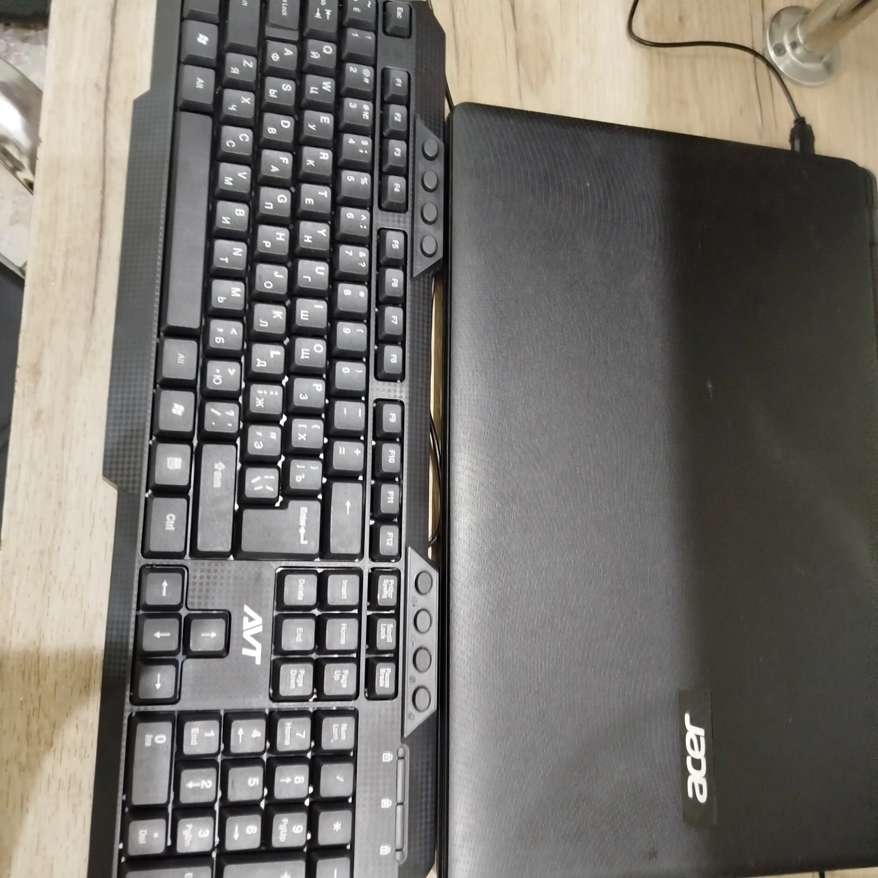 Ofis va uy uchun, kompyuter va noutbuk uchun klaviatura, AVT KBM 302, KBM 301, KBM 300