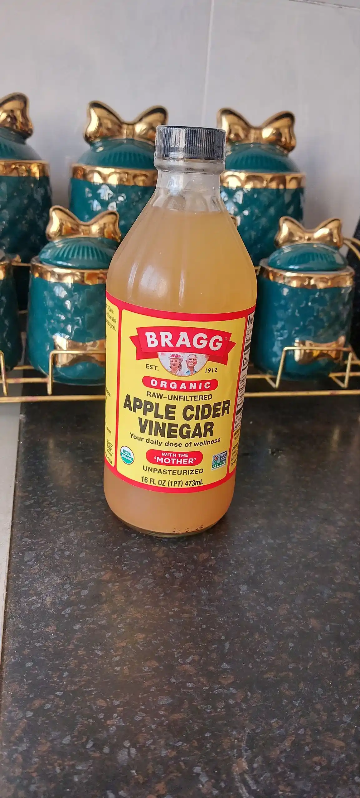 Bragg, organik olma sirkasi, filterlanmagan, Organic Apple Cider Vinegar, 473 ml