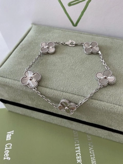 Серебряный