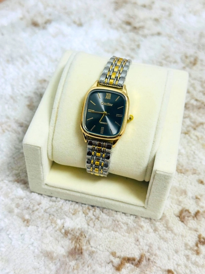 Cartier Женские наручные часы, кварцевый механизм, эко кожа ремешок — STATUSS-11-БЕЖЕВ