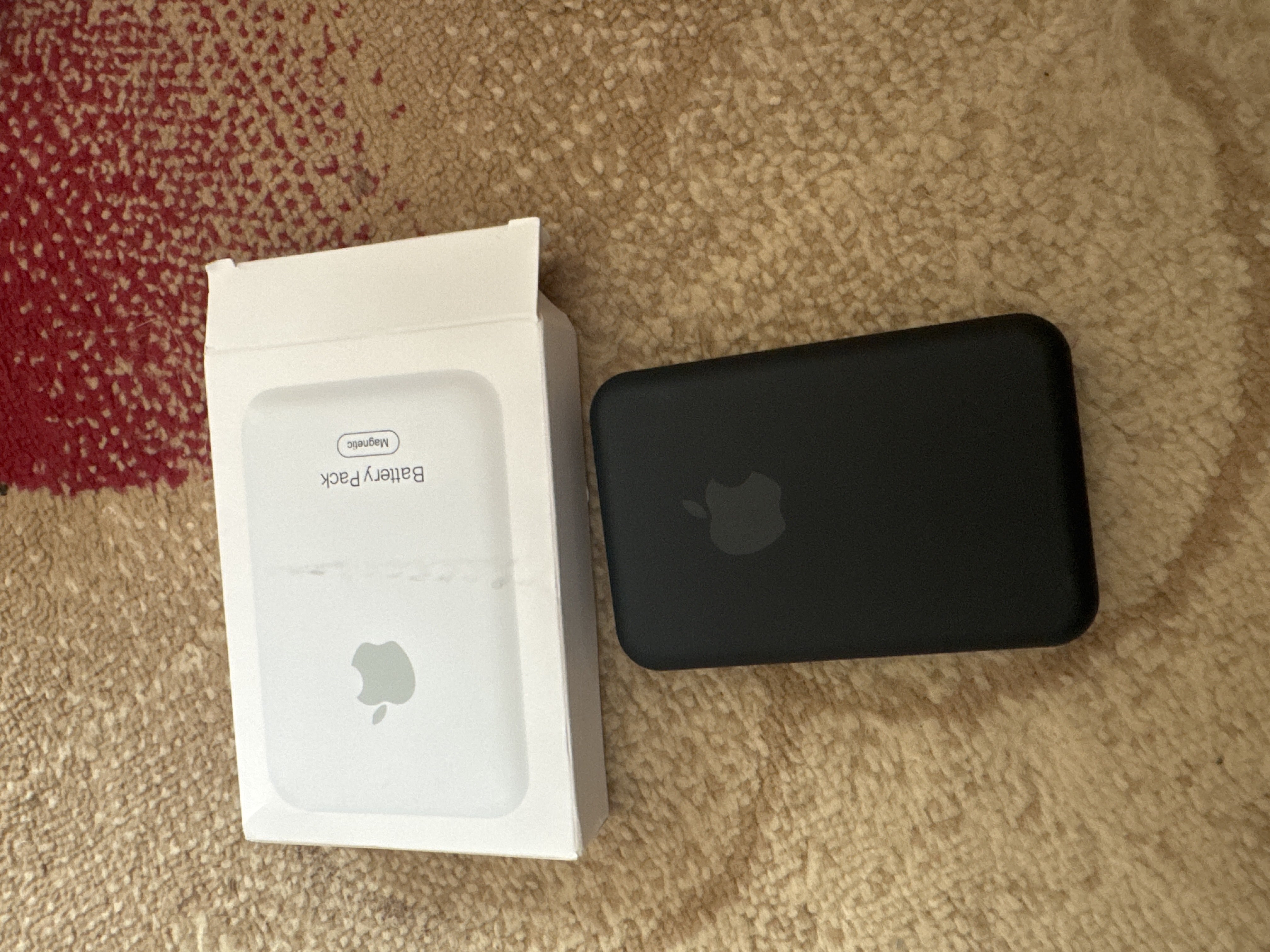 Simsiz tashqi akkumulyator MagSafe Power Bank, iPhone va Android uchun