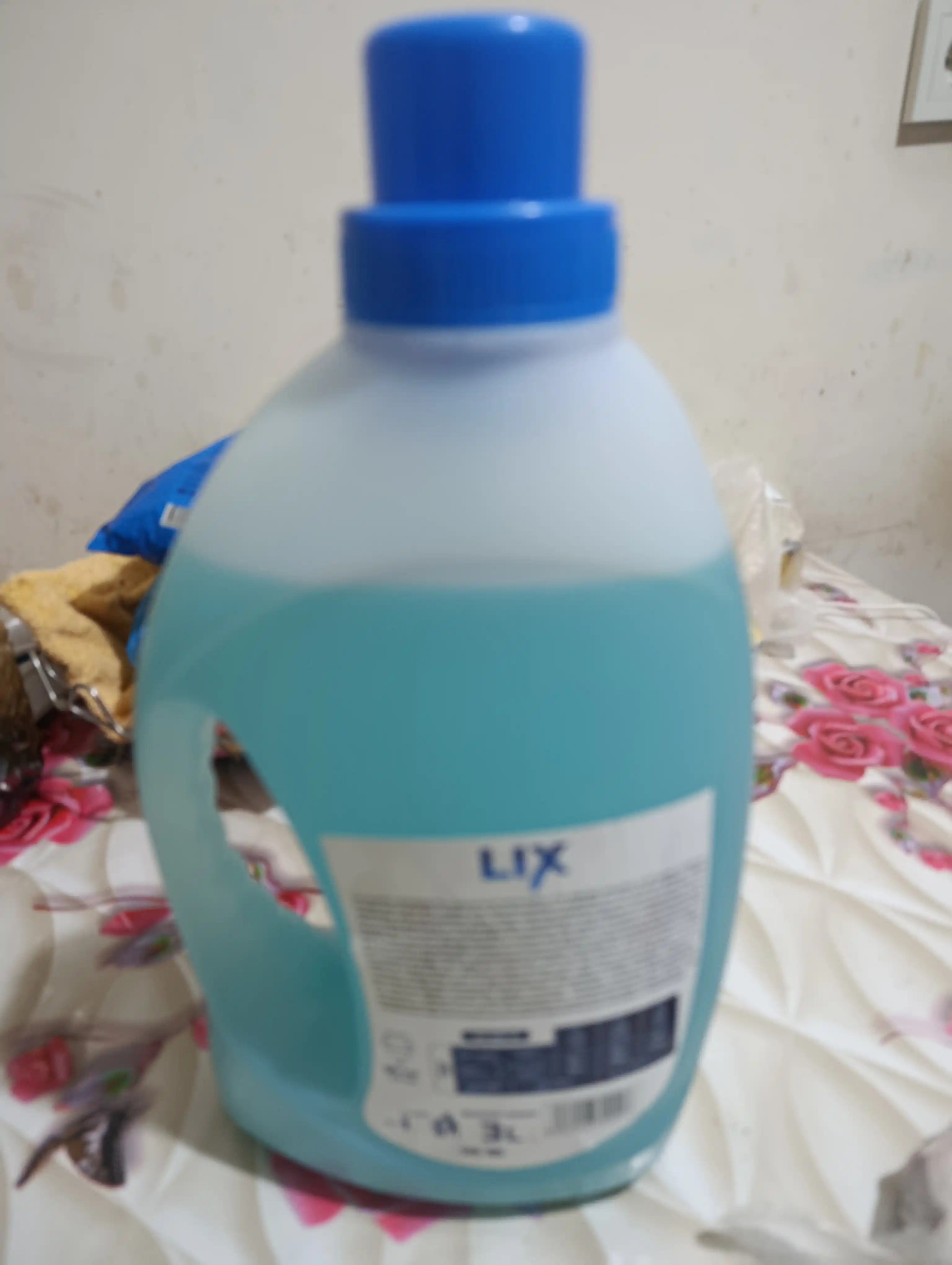 LIX 3l kir yuvish geli, oq va rangli kiyimlar uchun suyuq kir yuvish kukuni