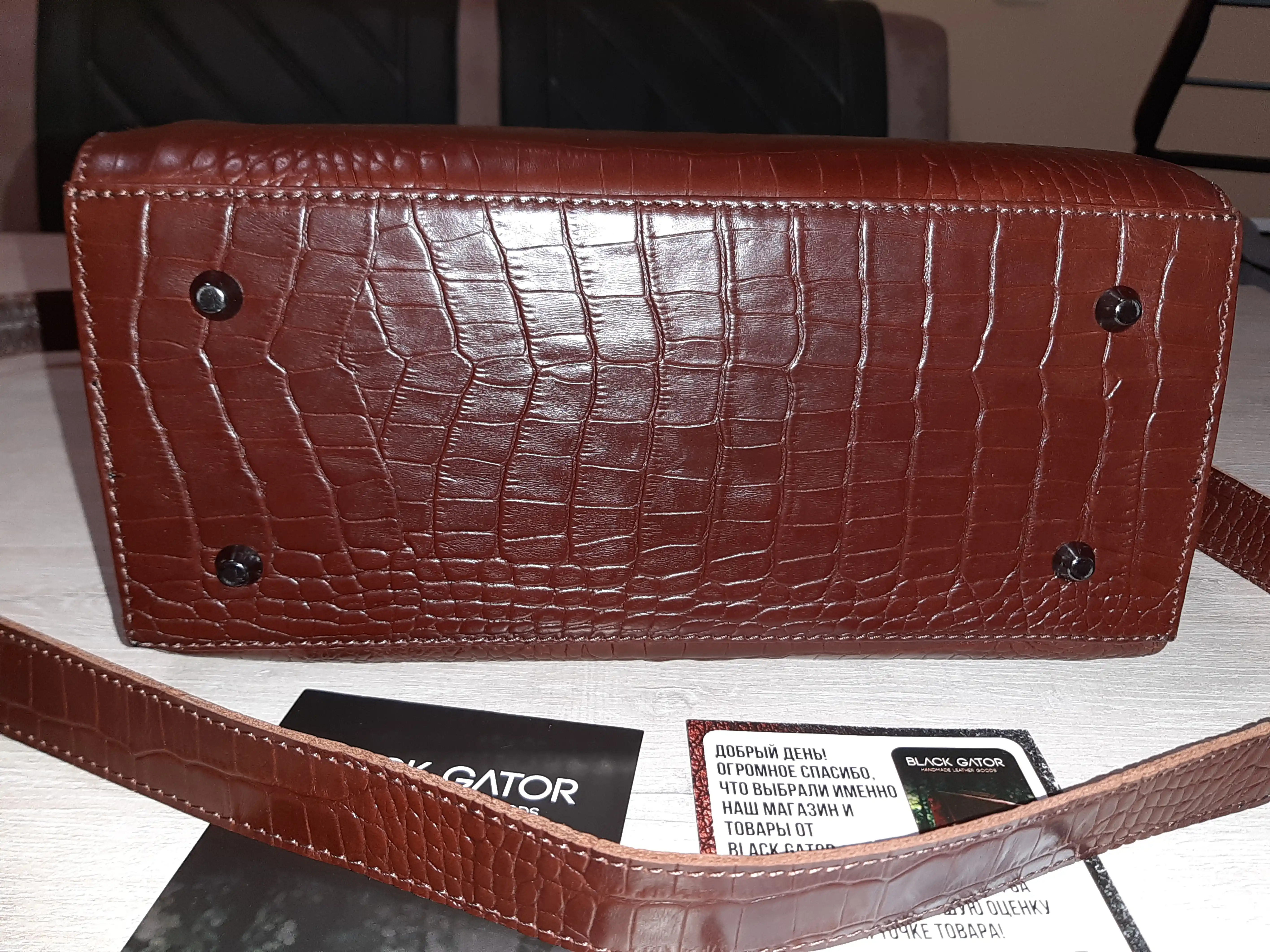 Ayollar sumkasi tabiiy charmdan Black Gator