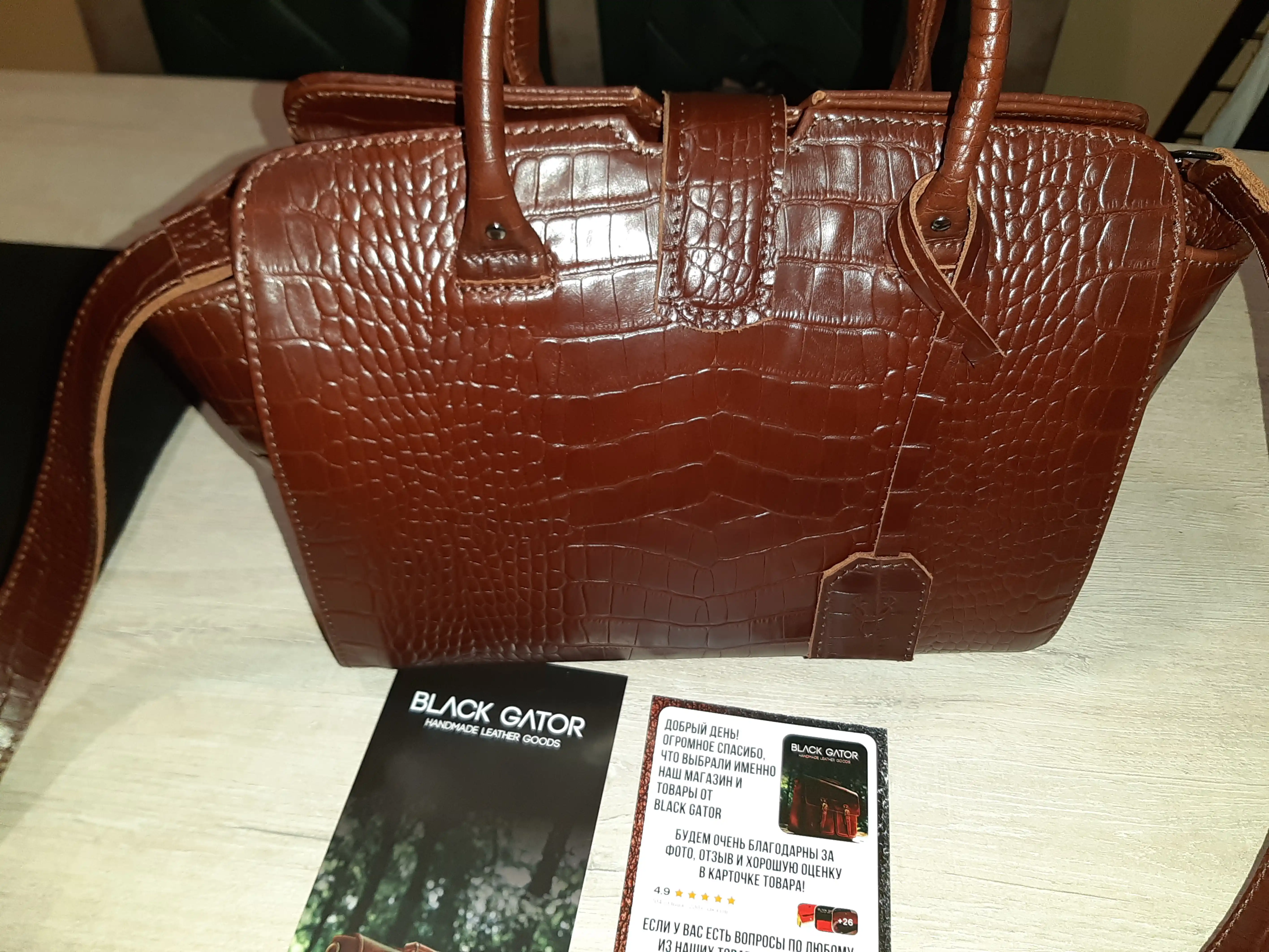 Ayollar sumkasi tabiiy charmdan Black Gator