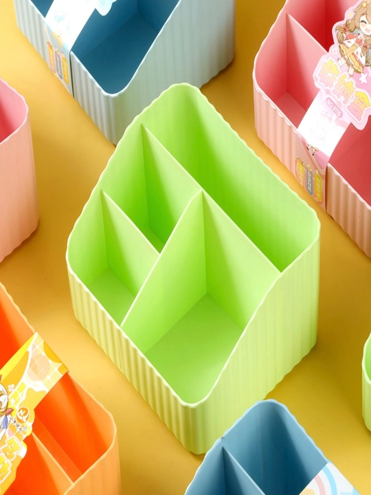 Niu Youchuang 9116 plastik konteyner/organayzer — 4 bo‘limli (ruchkalar va qalamlar uchun)
