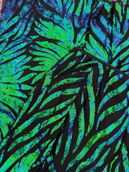 «Mermaid Shine» poyetkali kechki komplekt