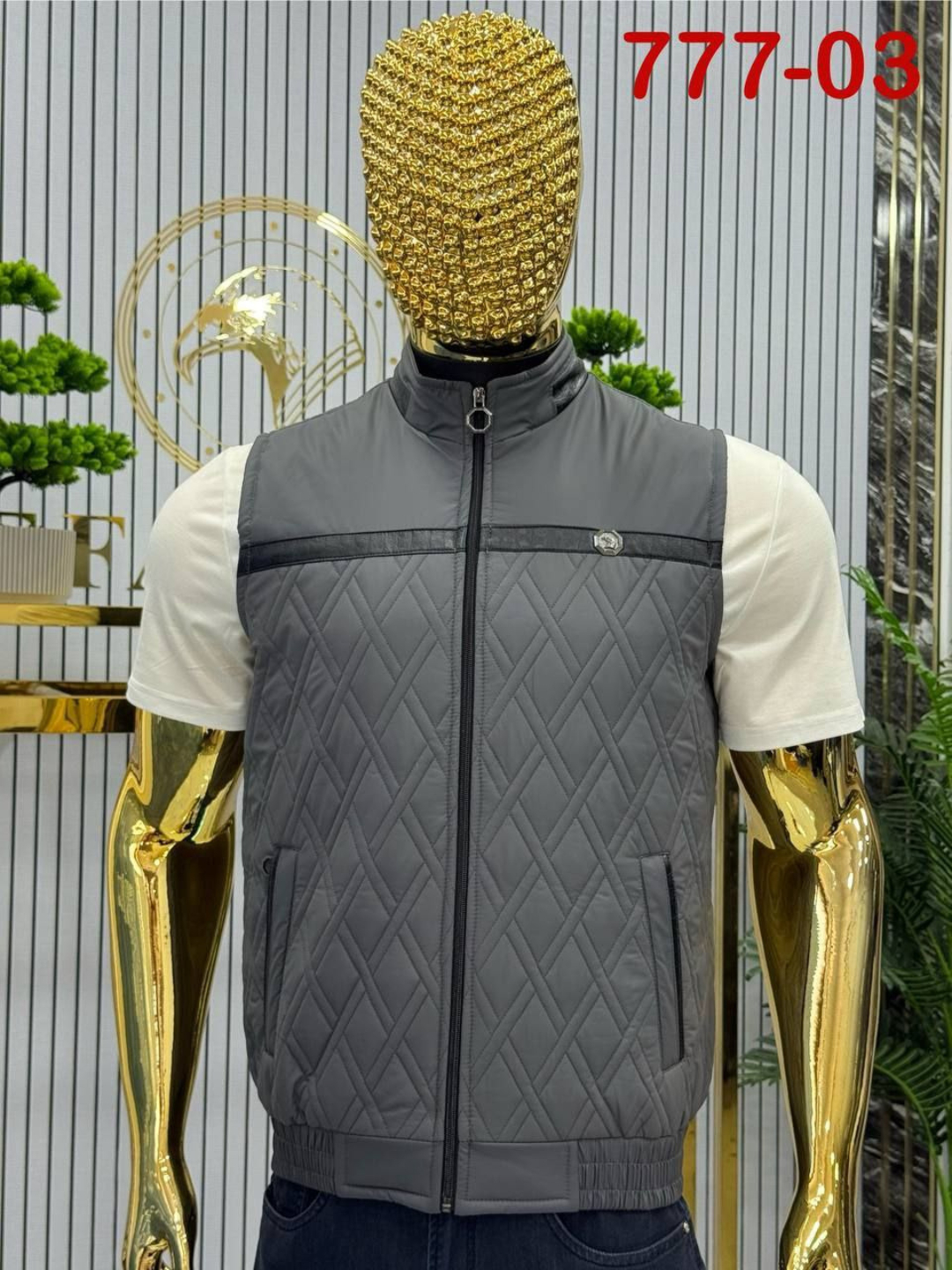 Tukli yapon mushuklarining jinsiy aloqa rasmlari