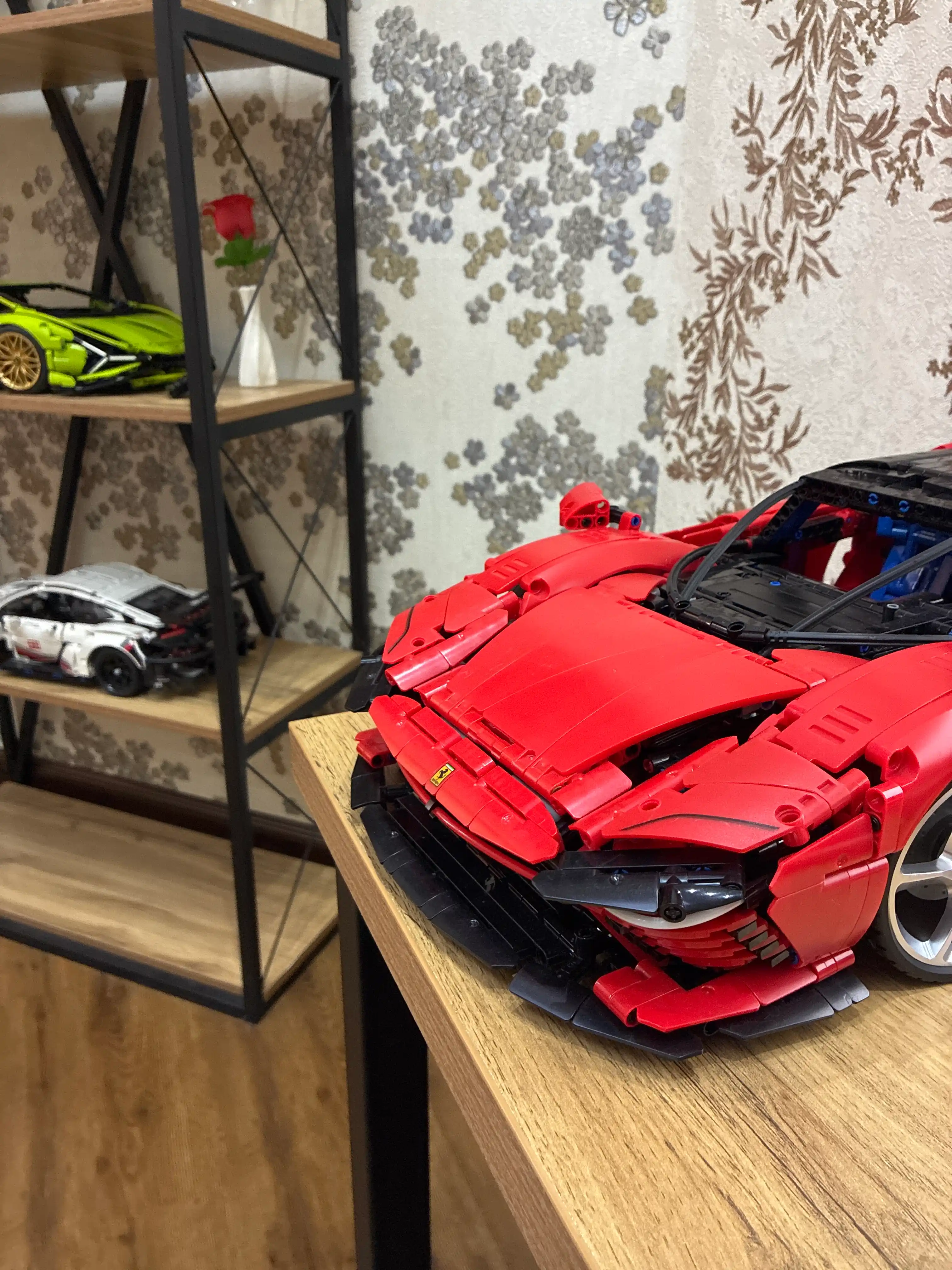 Конструктор Technic Ferrari, Bugatti, Porsche, BMW, спортивная машина, спорткар, мотоцикл