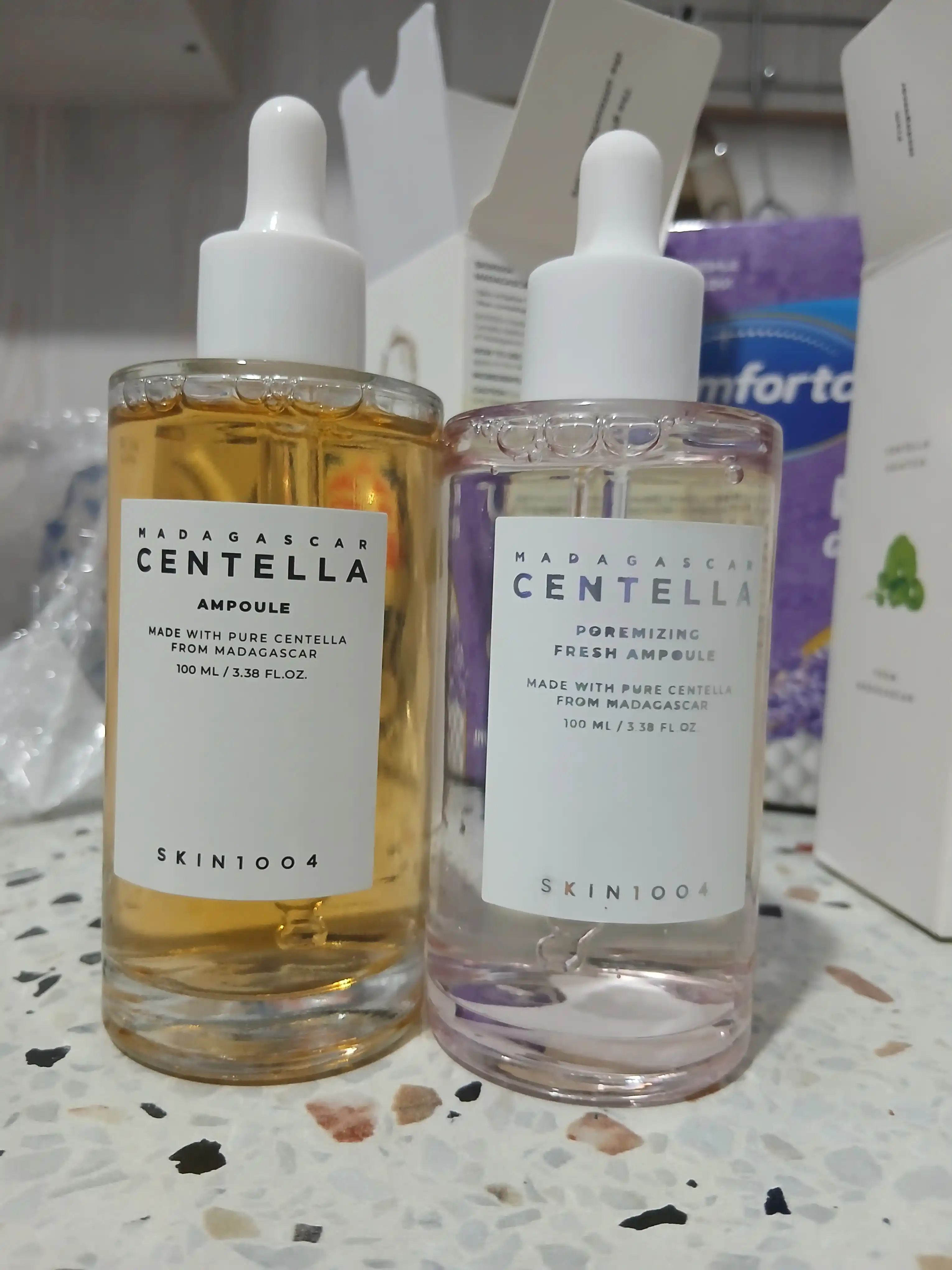 Quruq teri uchun namlantiruvchi zardob Skin1004 Madagascar Centalle, sentella bilan