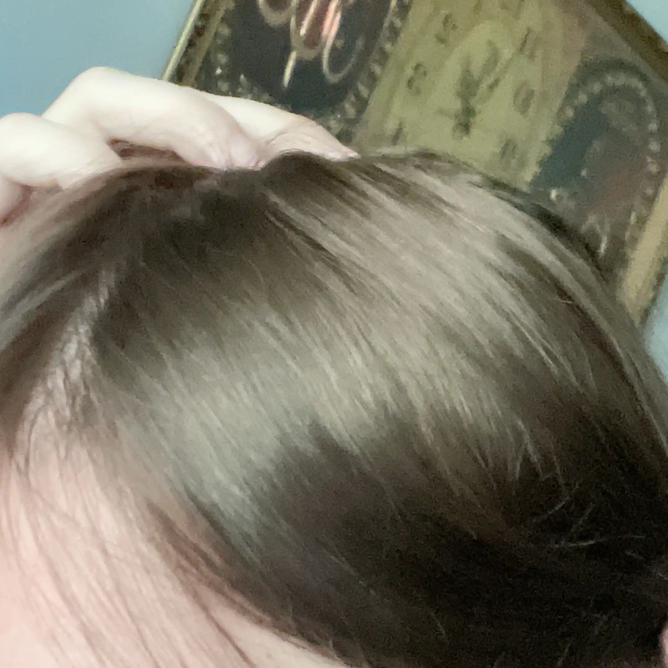Soch bo'yog'i L'Oreal Paris Excellence Creme, ton 6.11 ultra kul to'q sarg'ish