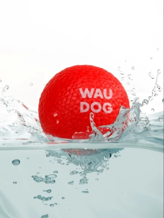Игрушка мяч с пожизненной гарантией для собак WAUDOG Fun Red Ball