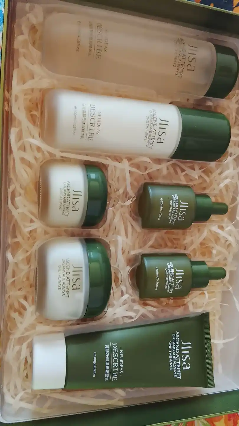Yuzga uxod nabor, kosmetik to'plami JLISA, 7 si 1 da ajinlarga qarshi, ayollarga sovg'a