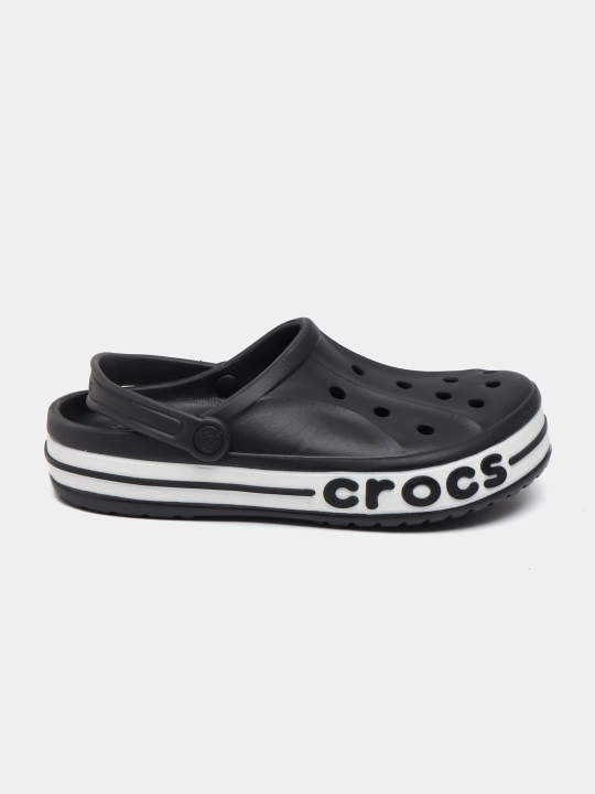 Crocs, удобные и доступные летние тапочки для мужчин и женщин