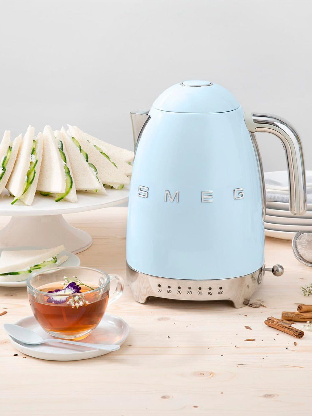 Электрический чайник SMEG - 