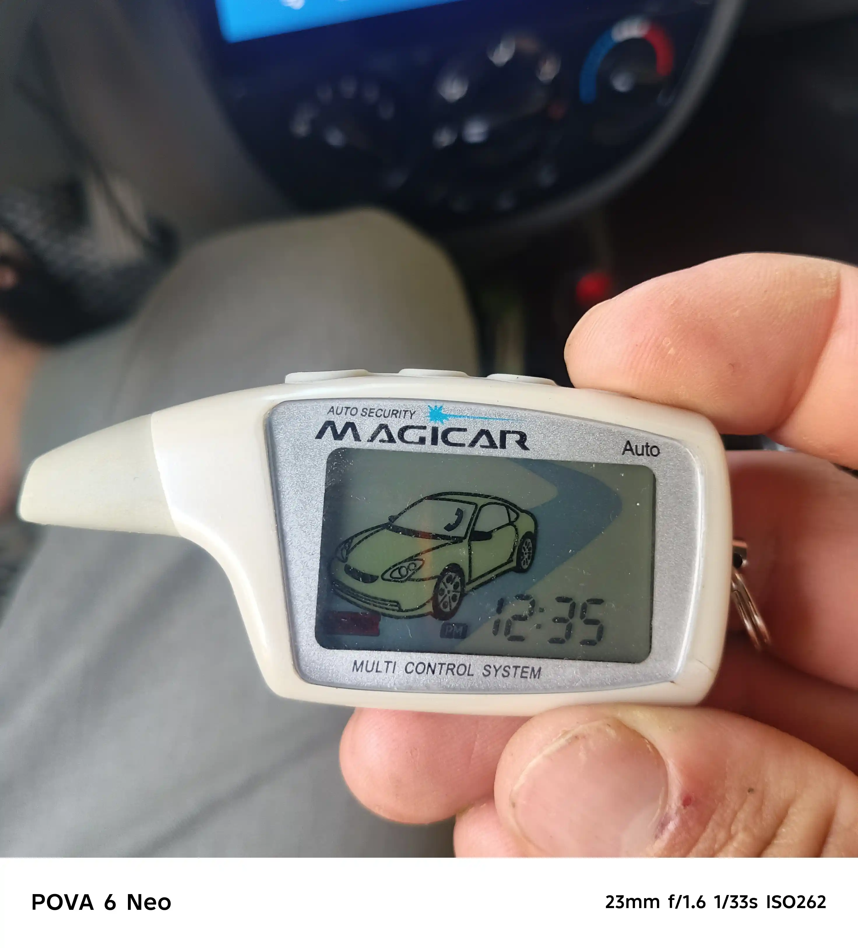 Masofadan boshqarish pulti Magicar 903, 101