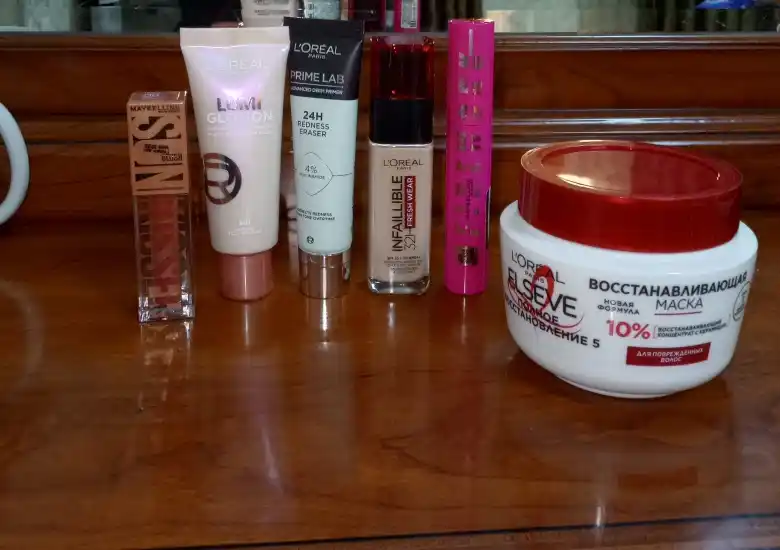 Хайлайтер жидкий L'Oreal Paris Lumi Glotion 901 Fair Glow, 40 мл