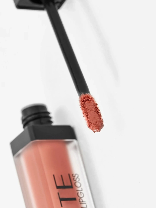 Блеск для губ Note Mattemoist Lipgloss 401, 402, 403, 409, 410, 411, 412, 413 и 414, 6 мл