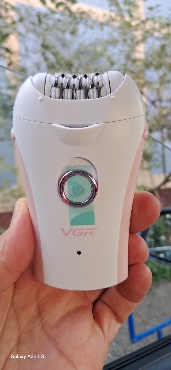 Ayollar uchun simsiz epilyator "VGR V - 705 / V - 726 / V - 728", tana depilyatori