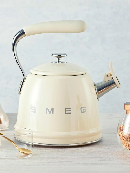 SMEG Retro Stovetop hushtak choynak – 2.4 L - 
