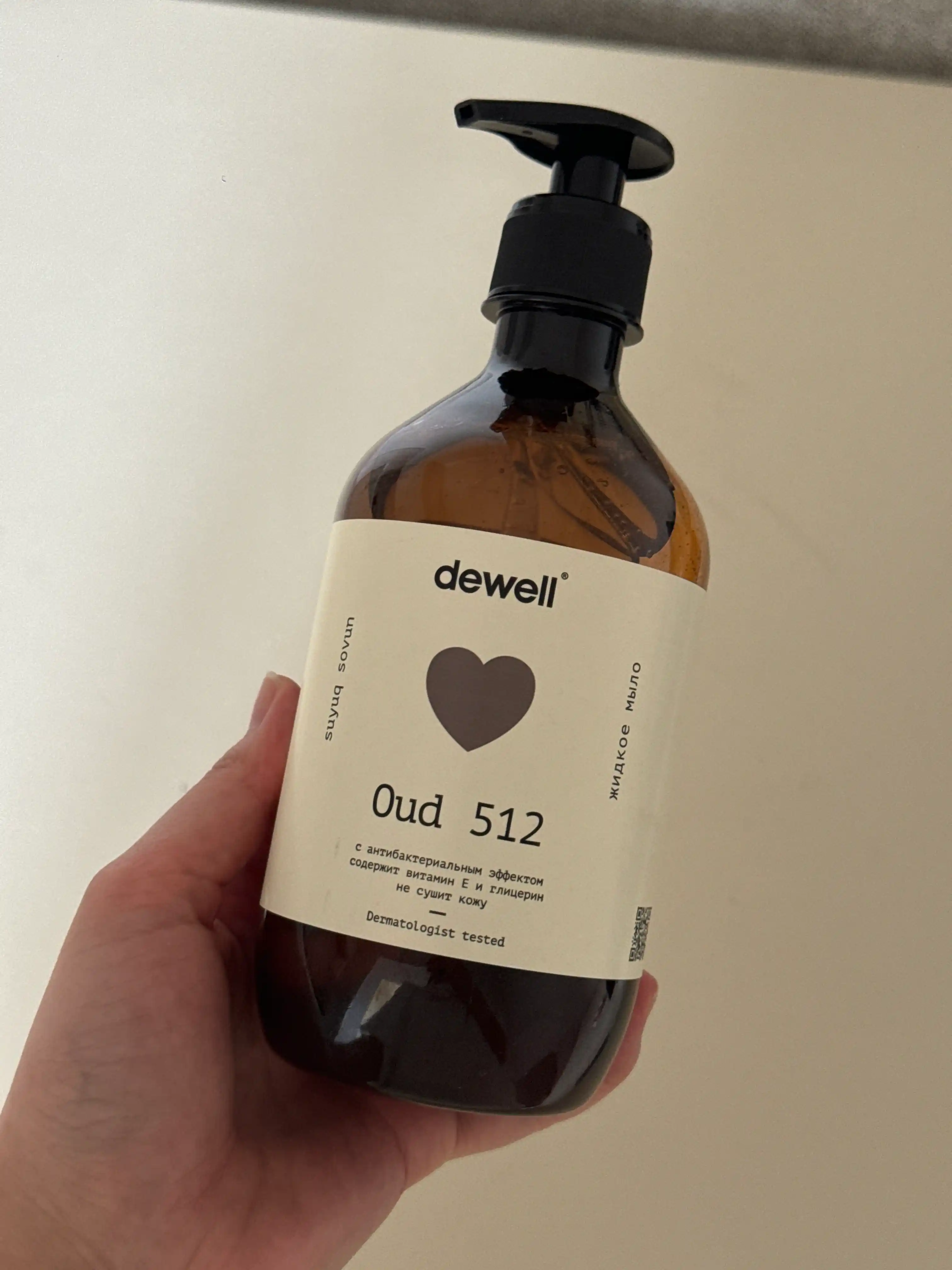 Suyuq sovuni Dewell, Oud 512 aromali, 500 ml