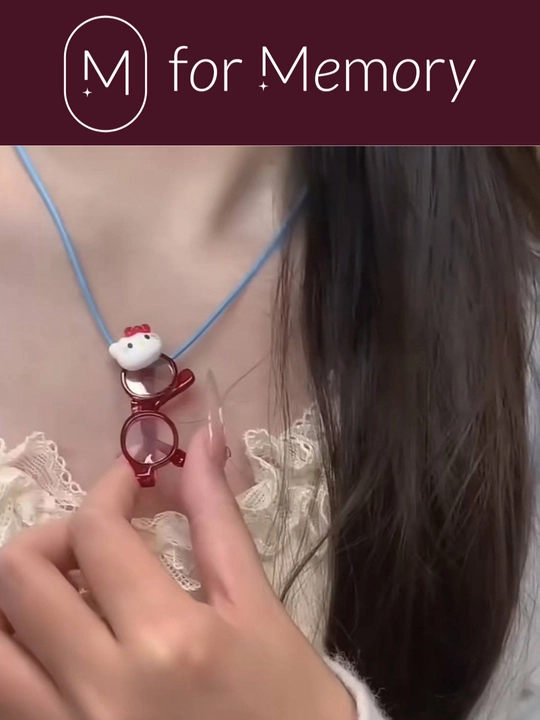 Ayollar zanjiri, marjon, "Hello Kitty ko‘zoynak" y2k, dofamin uslubi