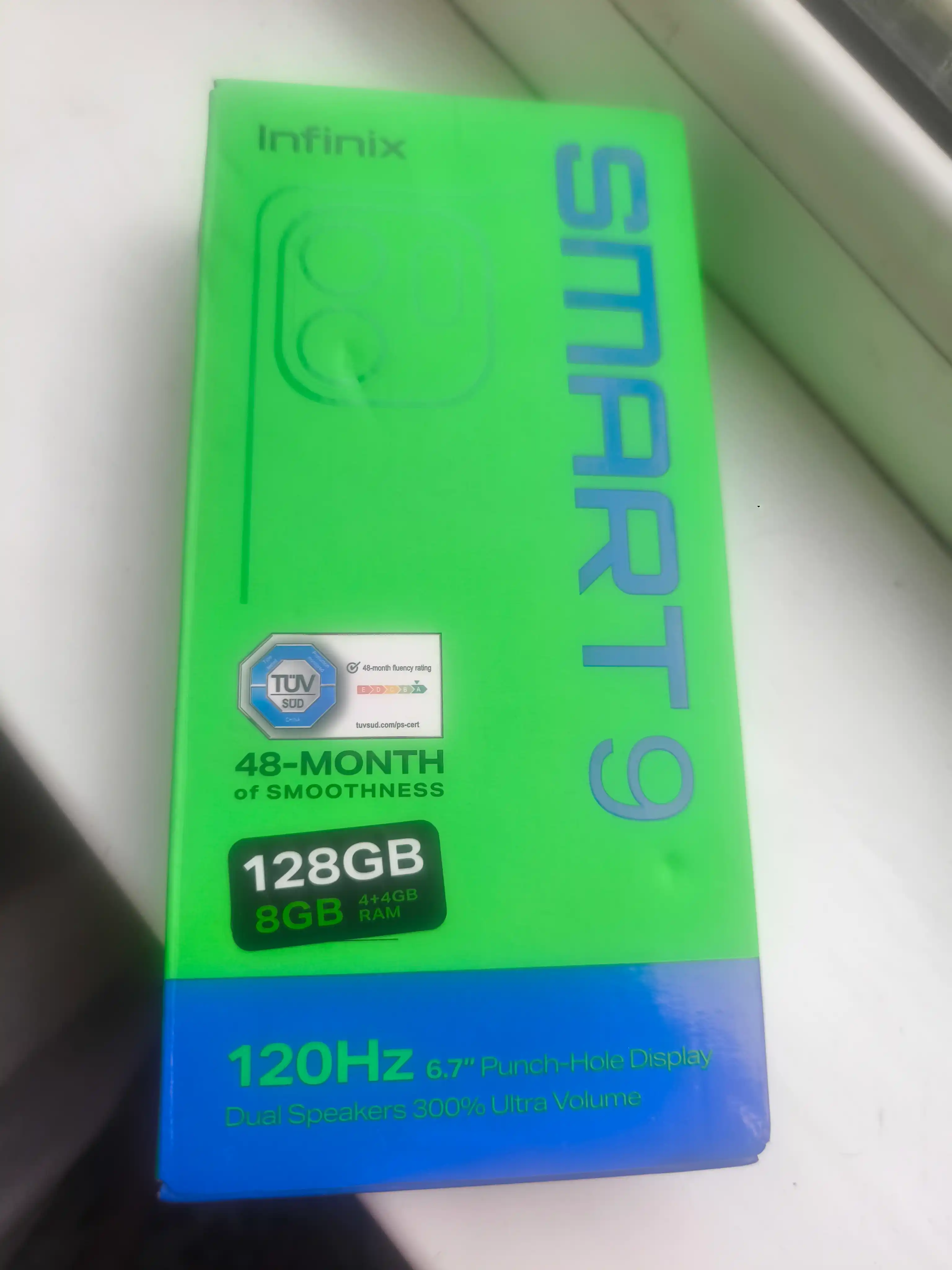 Smartfon Infinix Smart 9, 3/64GB, 4/128GB, 5000 mAh, 6.7'', 120 Gts