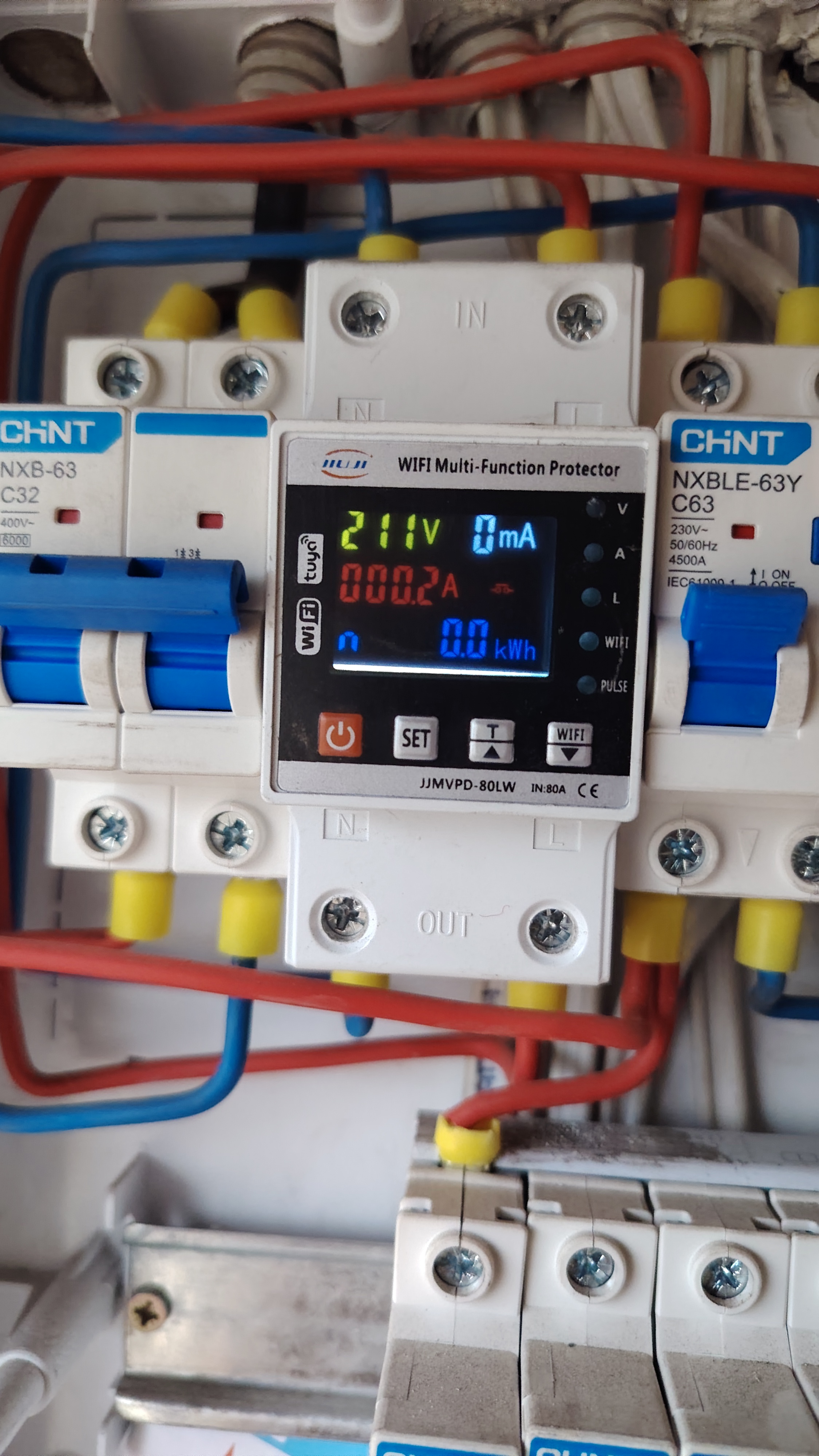 WiFi himoya relesi JJMVPD-80LW 220V 80A, TUYA, displeyli, energiya hisoblagichi bilan