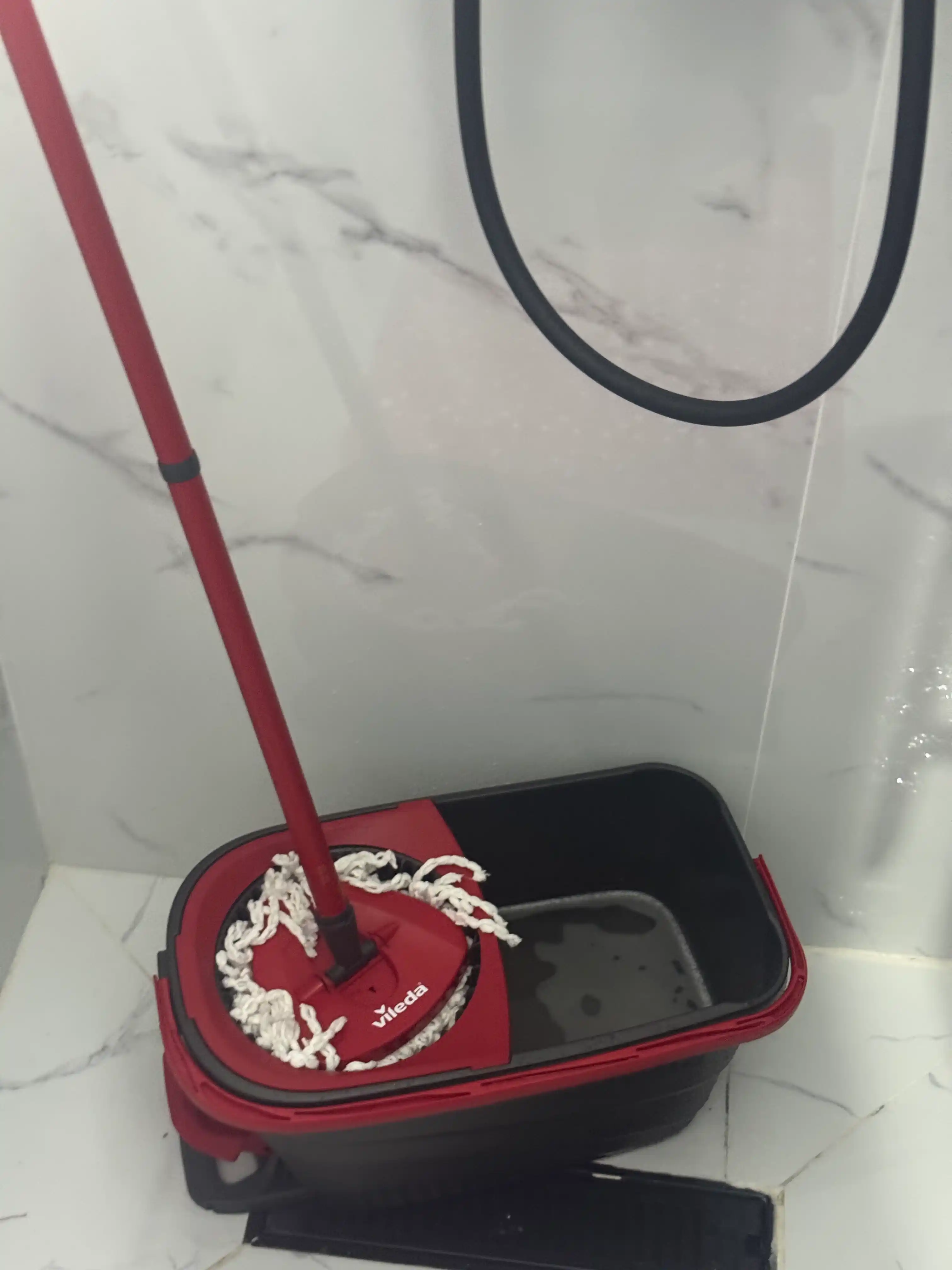 Vileda Turbo Smart chelak shvabra, aylanadigan, nam tozalash uchun, mikrofiberli