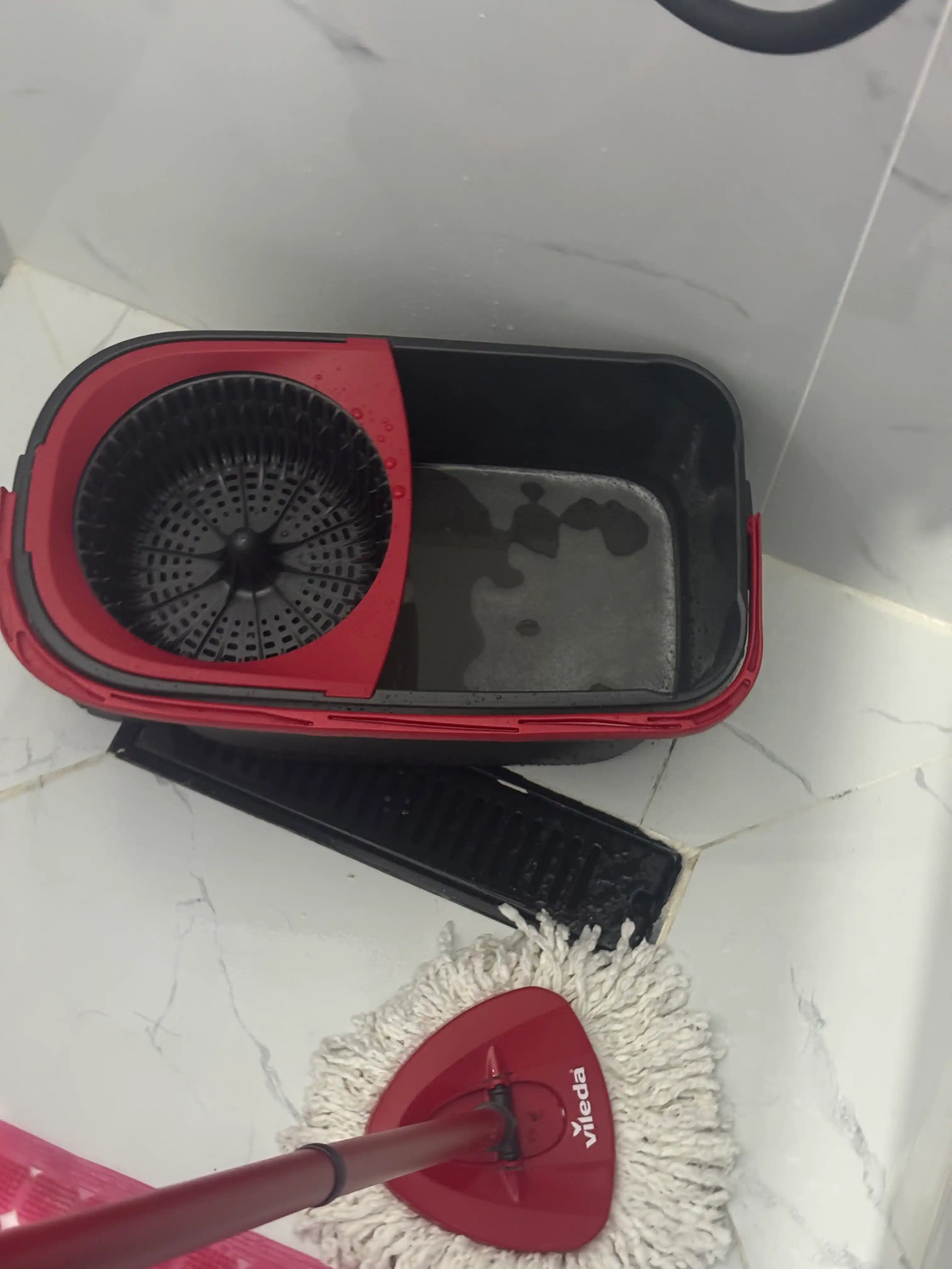 Vileda Turbo Smart chelak shvabra, aylanadigan, nam tozalash uchun, mikrofiberli