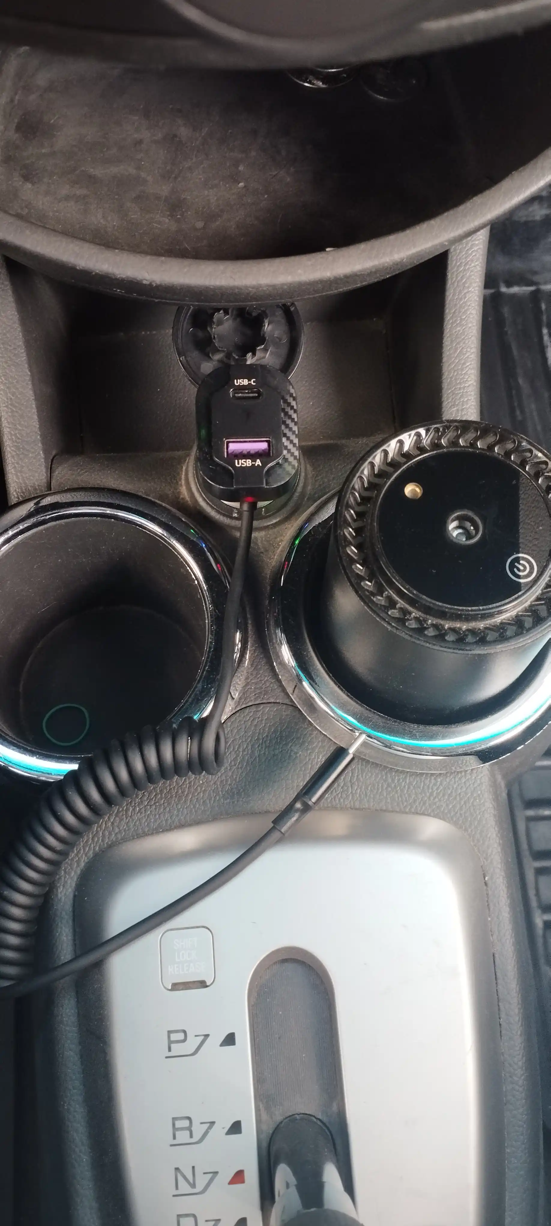 Быстрое зарядное устройство CAR CHARGER PD-3OW универсальное