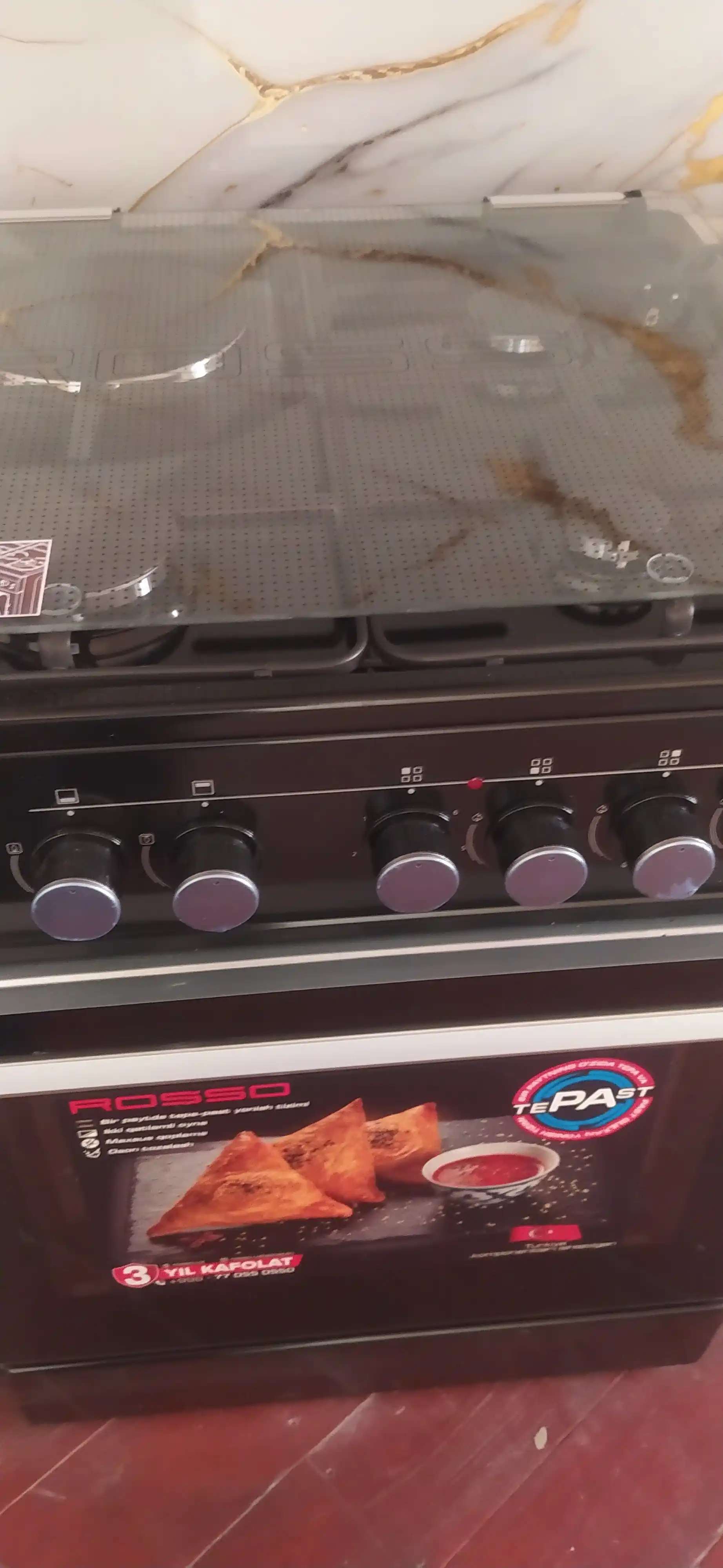 Gaz plitasi Rosso Kabsa Prime , 4 gaz, 1 ta elektr va 3 ta gaz