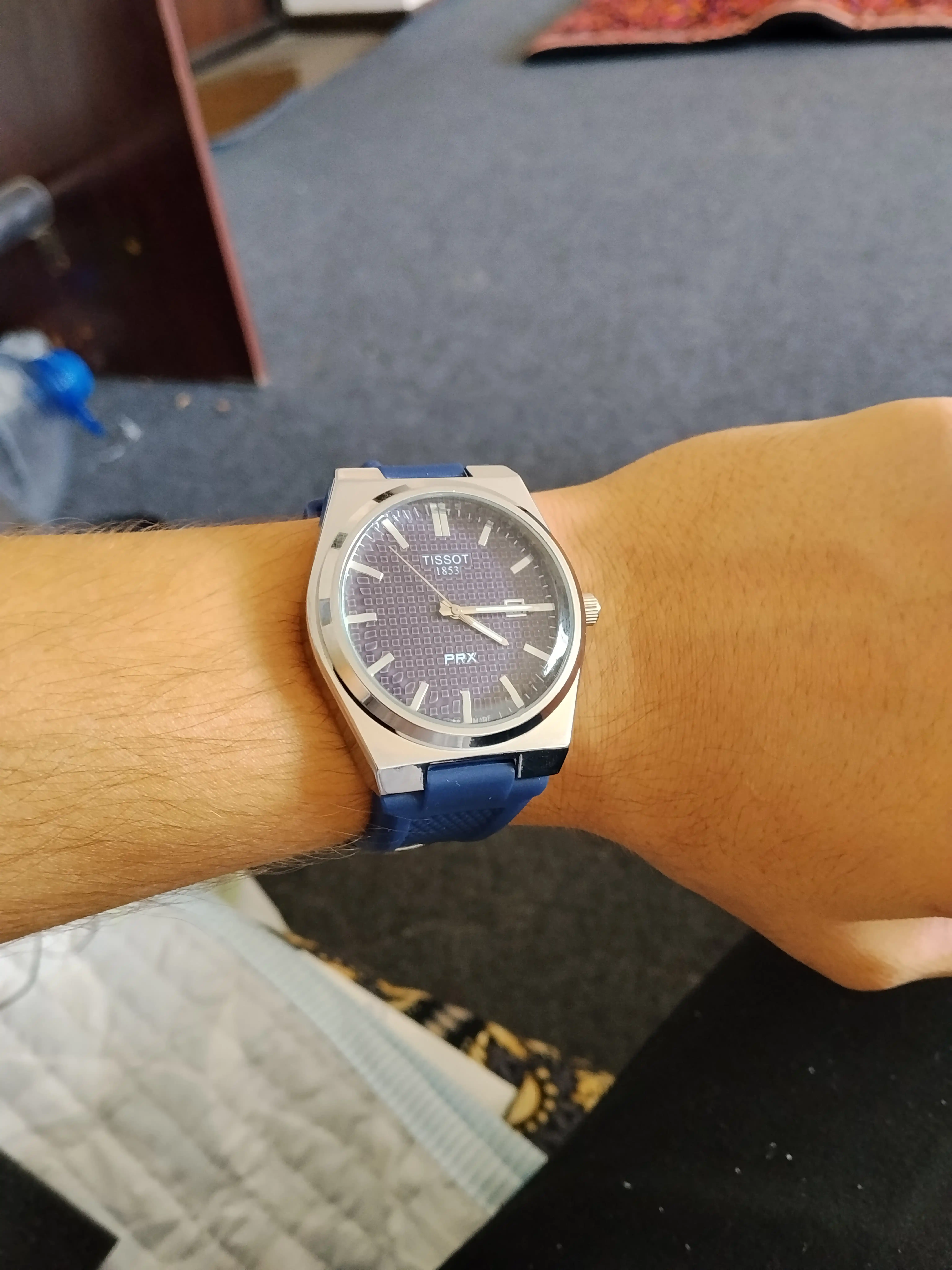 Наручные часы мужские Tissot, с силиконовым ремешком, в подарочной упаковке
