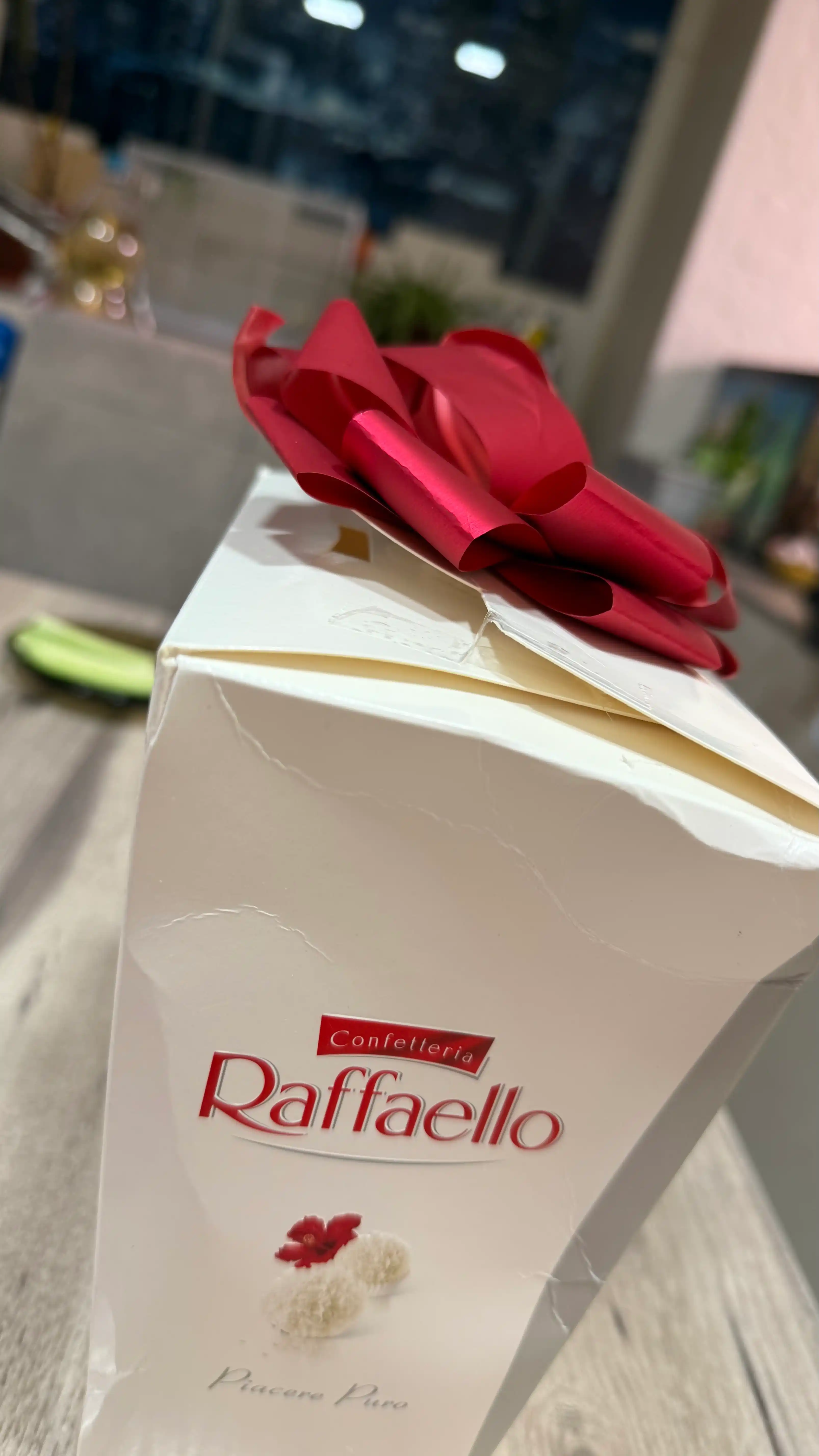 Конфеты Raffaello, с миндальным орехом, 500 г