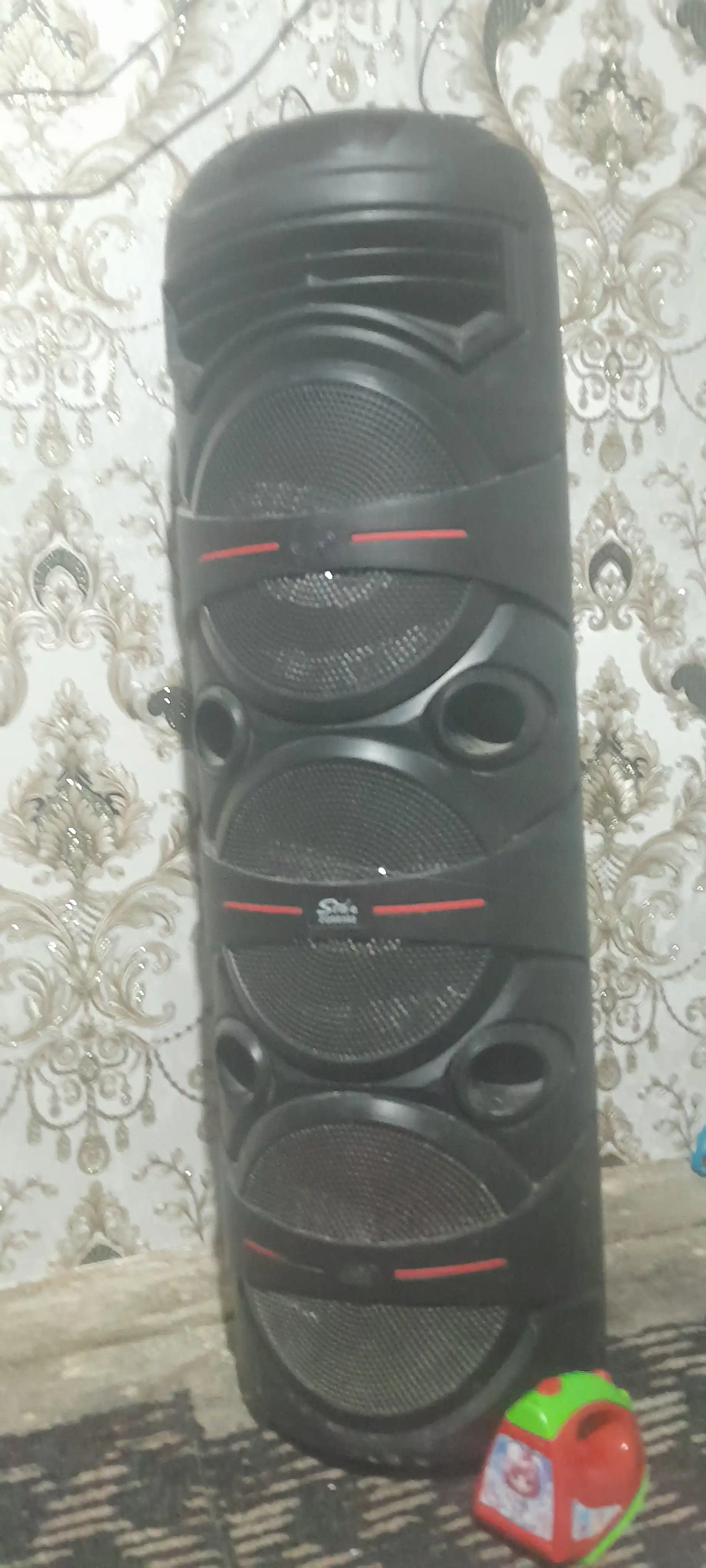 Караоке колонка Sing-e ZQS-8221, ZQS-8301, ZQS-8302, ZQS-8220S, Bluetooth, RGB, с микрофоном и пультом 