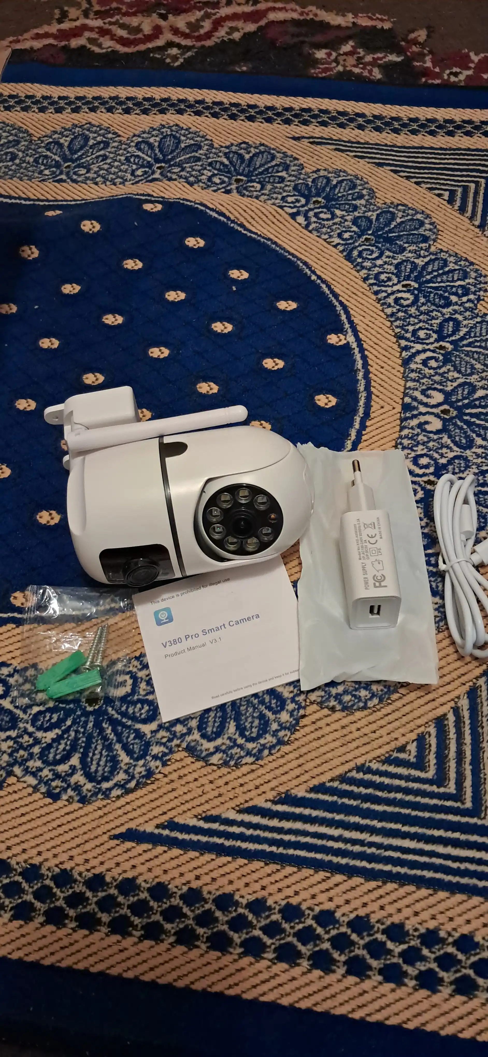 Tashqi xavfsizlik kamerasi Wi-Fi PTZ smart camera V380 pro
