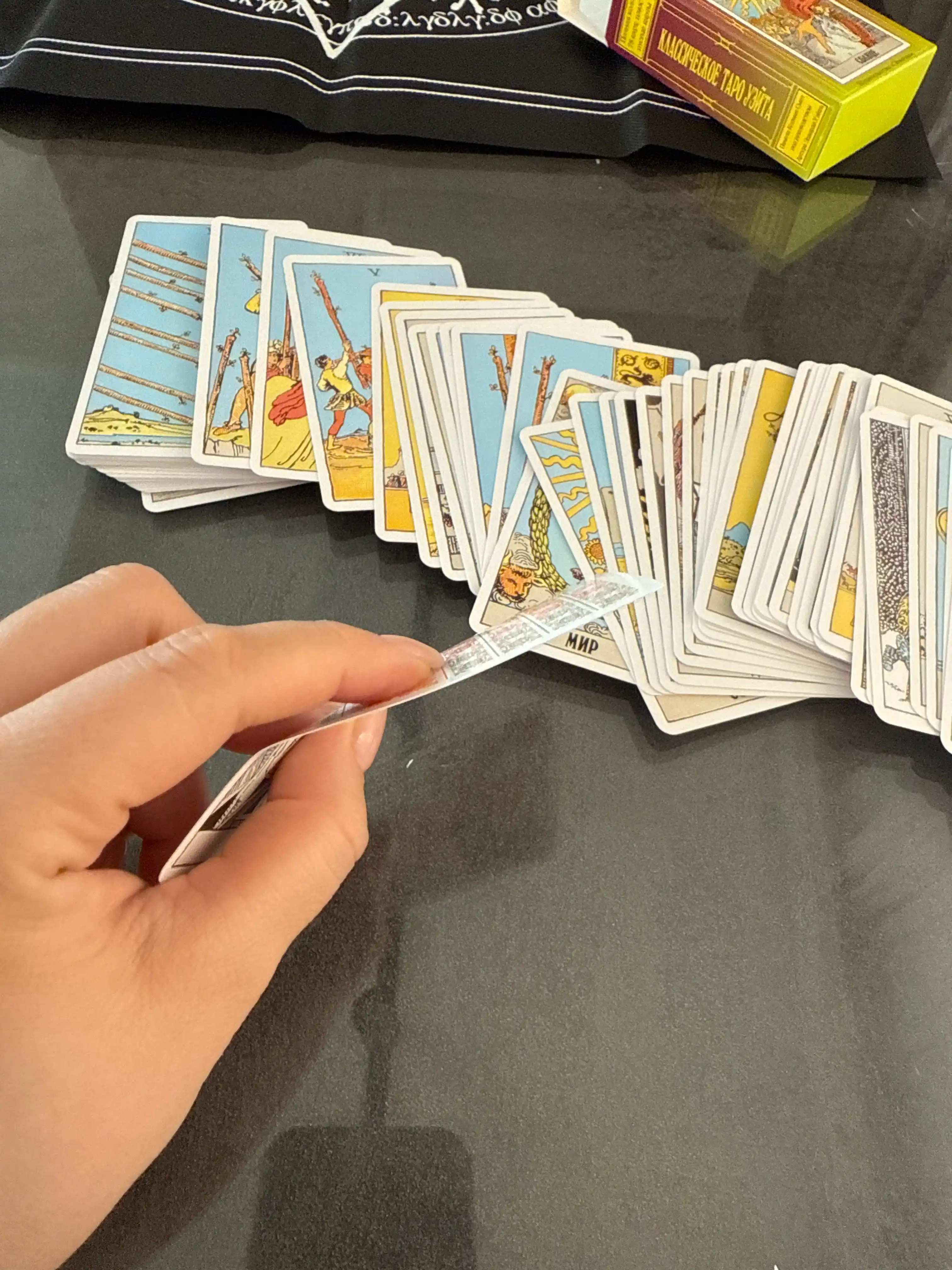 Tarot kartalari 12 xil koloda, fol ochish va bashorat qilish uchun, 78 ta karta, ruscha